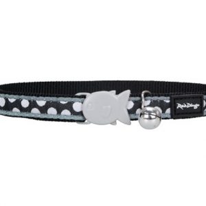 White Spot on Black Cat Collar